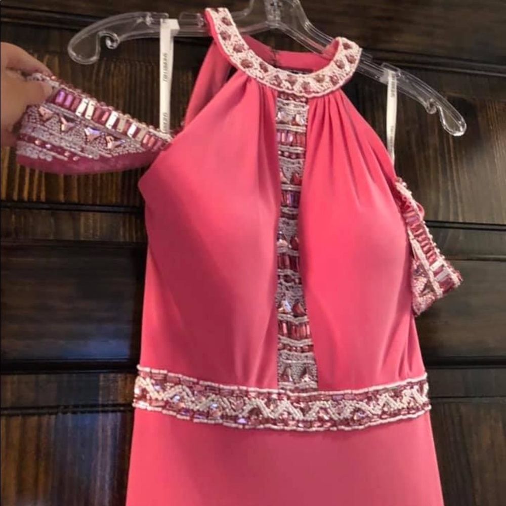 ✨SOLD✨Sherri Hill brand new size 00